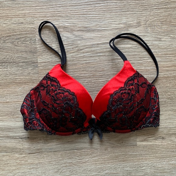Victoria's Secret Other - 34C Victoria’s Secret Bra